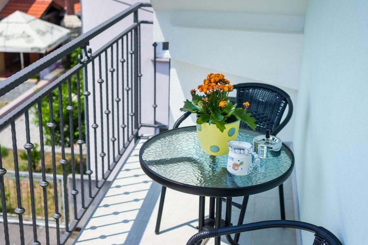 Apartman Iva Zara Buitenkant foto