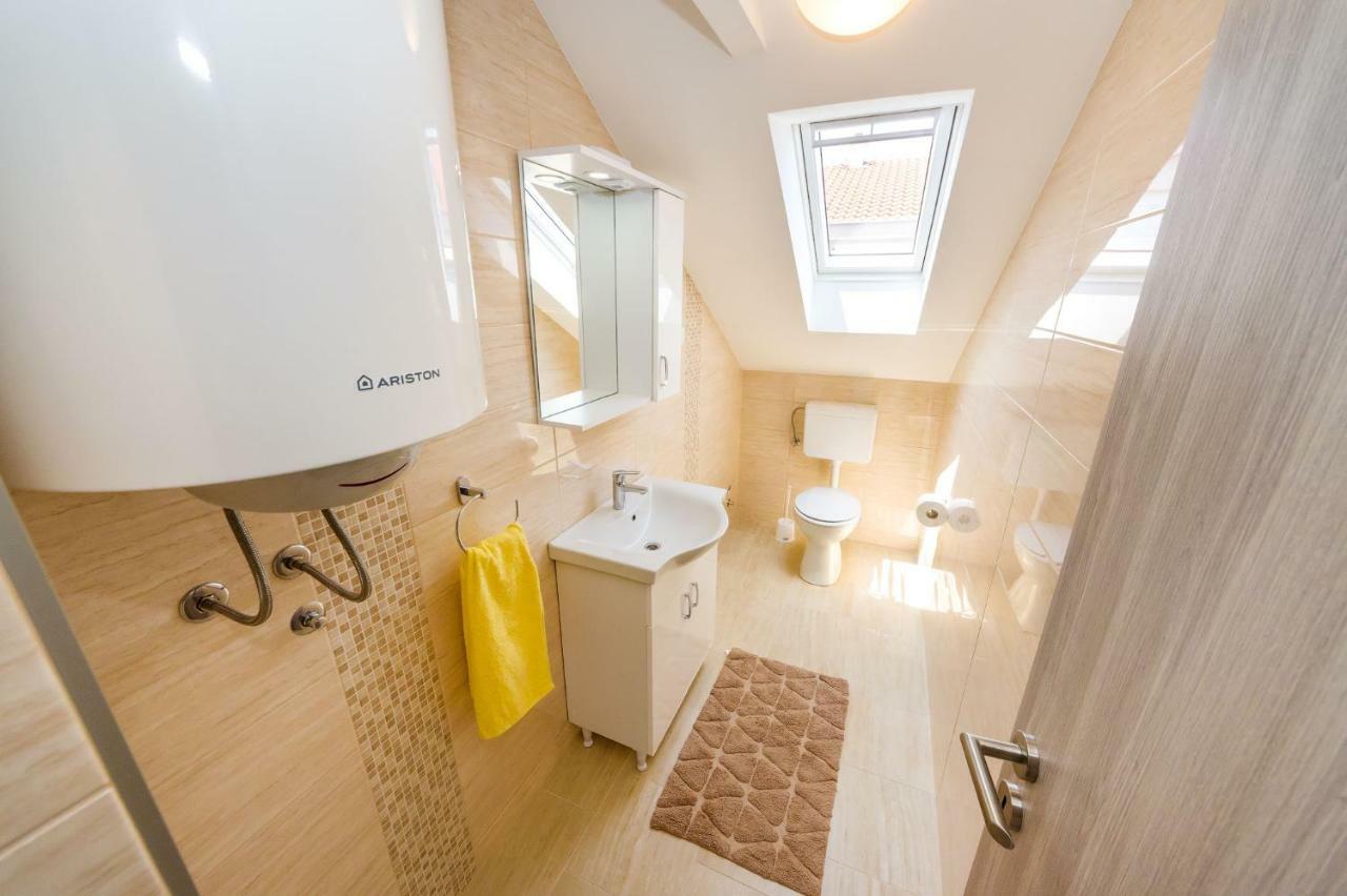 Apartman Iva Zara Buitenkant foto