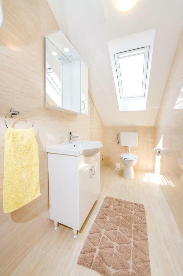Apartman Iva Zara Buitenkant foto