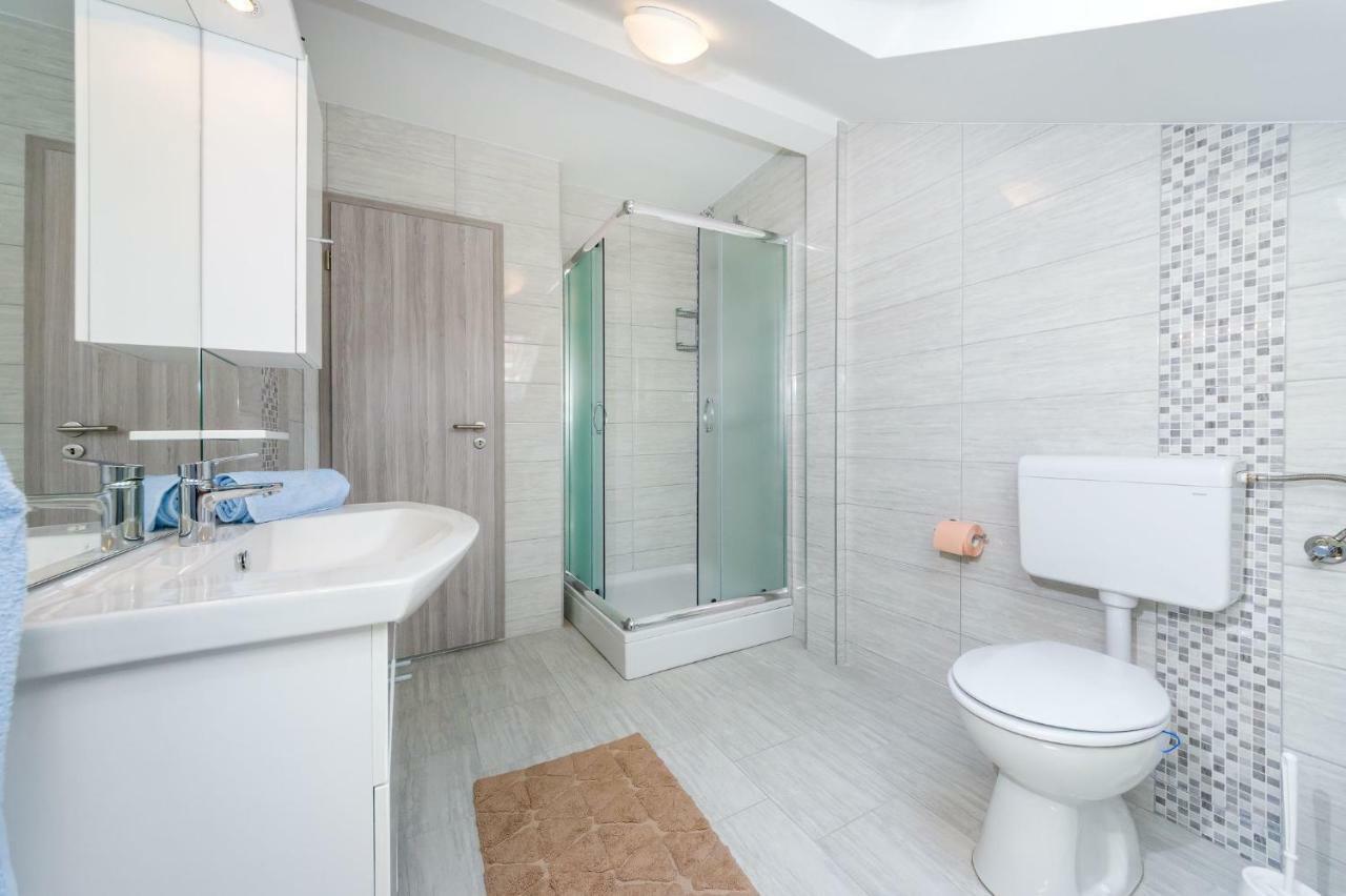 Apartman Iva Zara Buitenkant foto