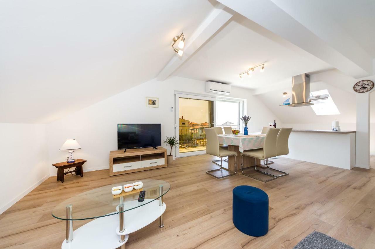 Apartman Iva Zara Buitenkant foto