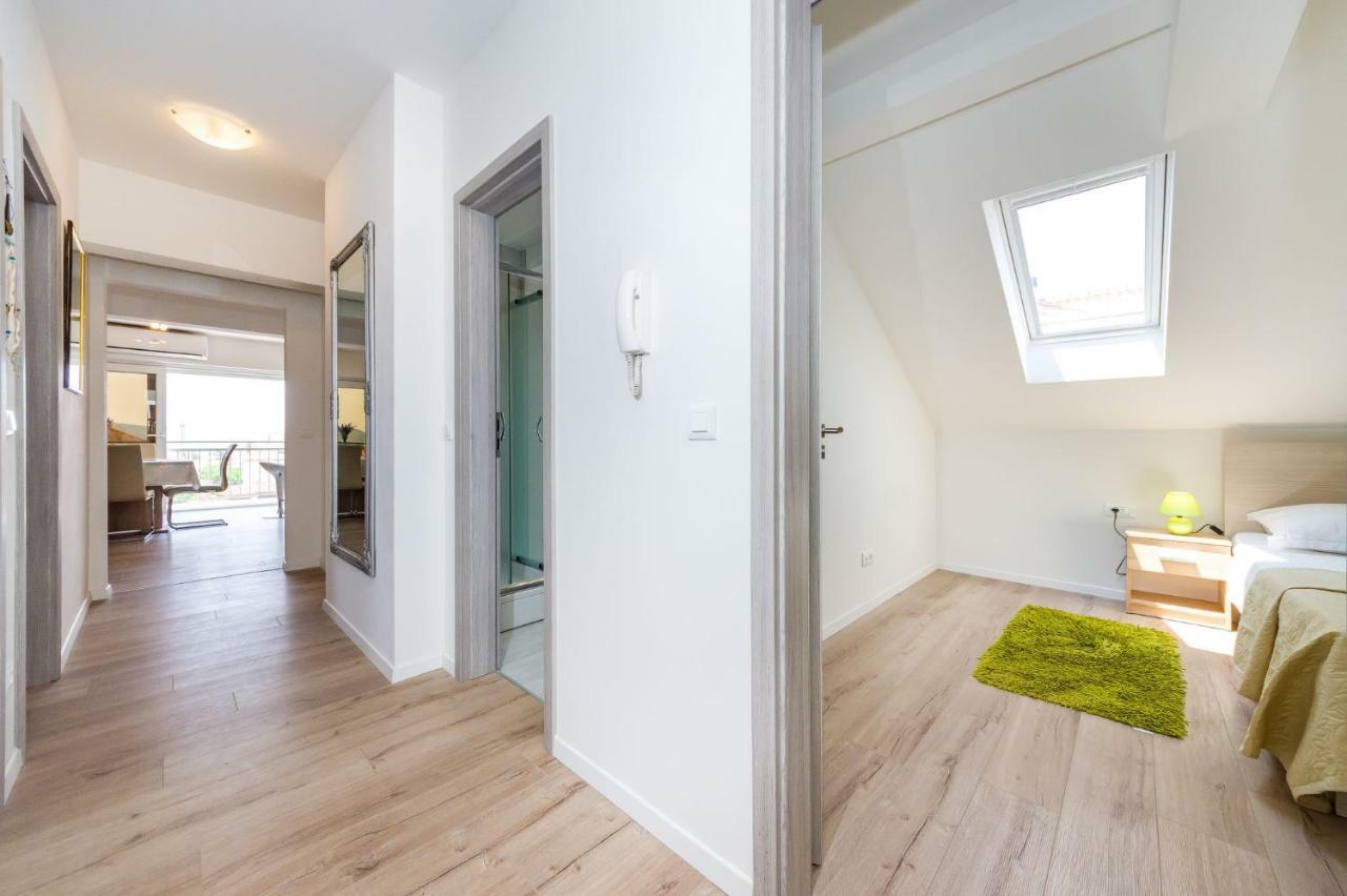 Apartman Iva Zara Buitenkant foto